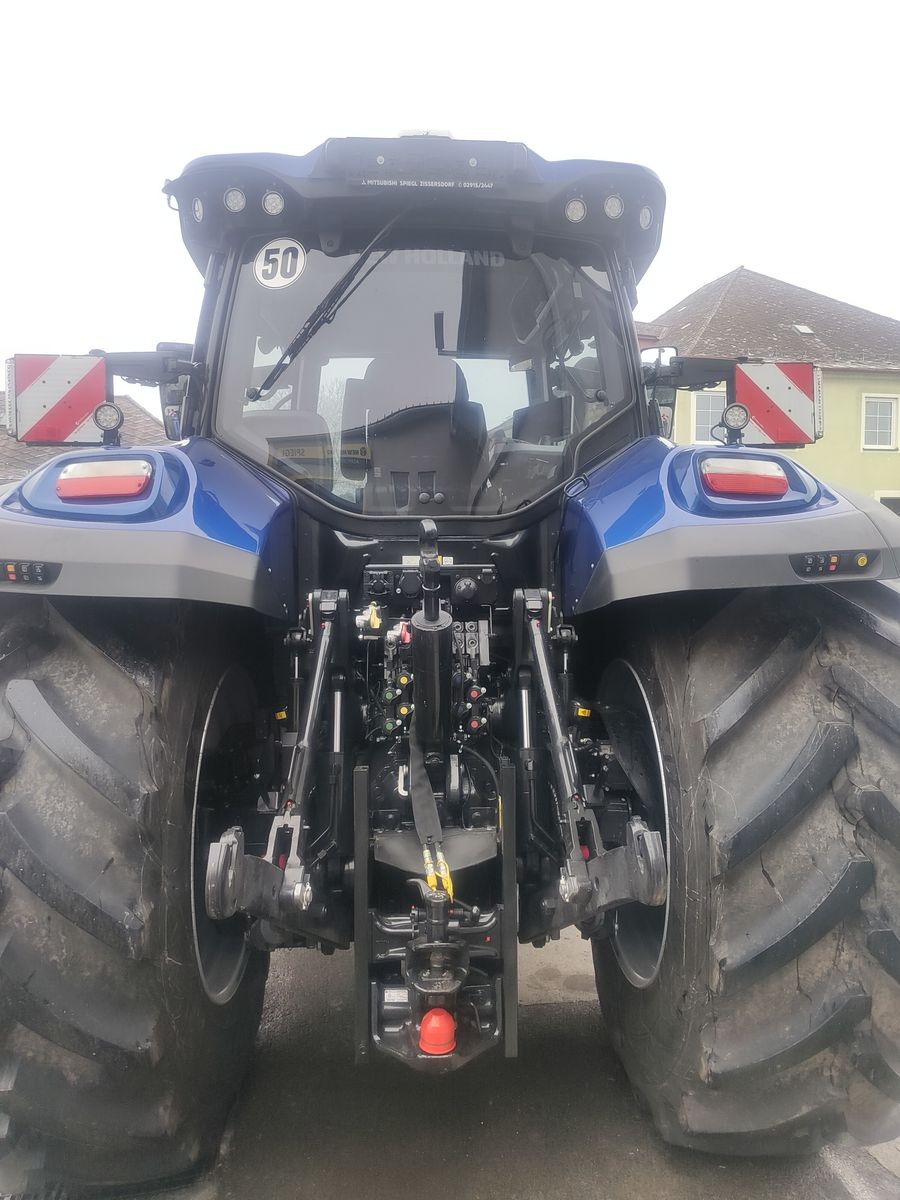 New Holland T7.270 PLM Auto Command 2