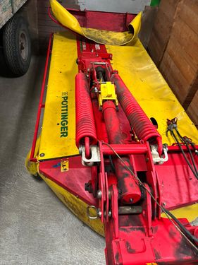 Pöttinger Novacat 305H