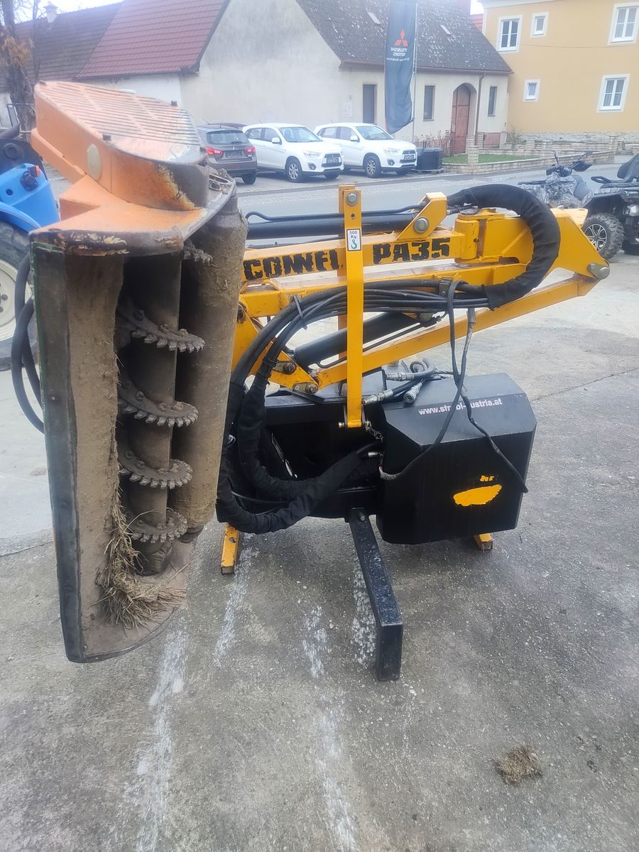 McConnel PA35 mit Humus SMH105 2