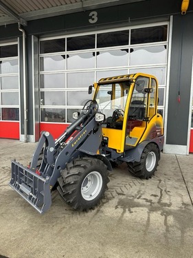 Eurotrac W 12 CS