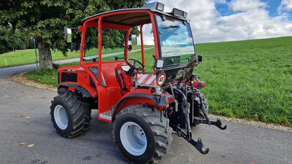 Antonio Carraro TTR 9400 2