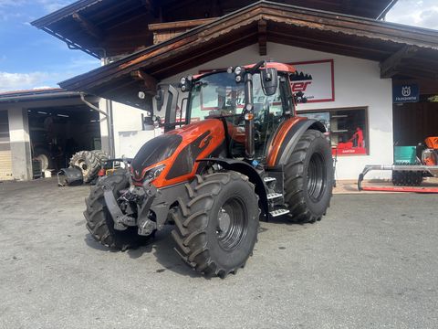 Valtra G135 VERSU