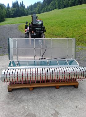 Sonstige Pickupschwader für Motormäher mit Hydraulikantri