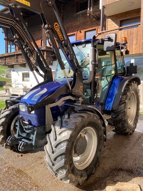 New Holland TL 90