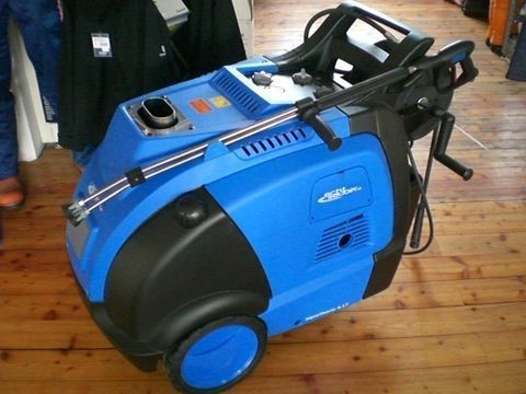 Heißwasser Hochdruckreiniger Aqua Therm 4.17 Akt 3