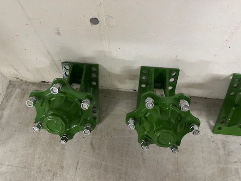 Krone Achsschenkel schraubbar, zu Bellima Presse  3