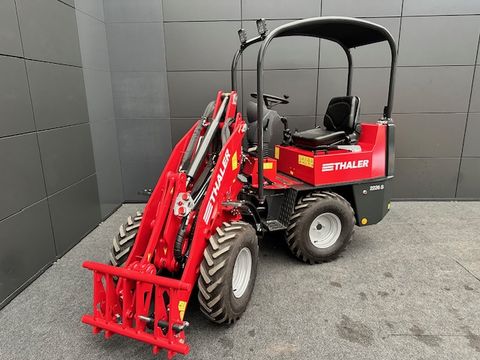 Thaler Hoflader 2226S 25PS 1.500kg Hubkraft  2