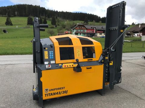 Uniforest Sägespaltautomat Titan 43/20J CD+E 20to Kombi