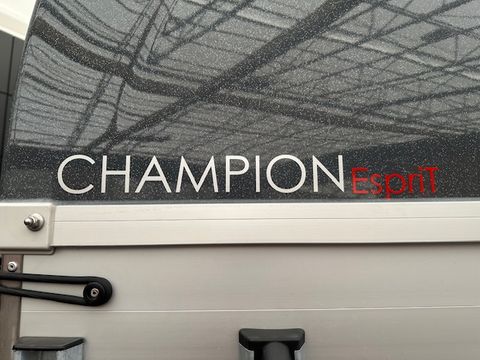 Böckmann Pferdeanhänger Champion Esprit ECO 2,4to