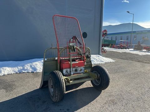 Holzknecht Seilwinde HS306S mit Fahrwerk 6to, gebraucht
