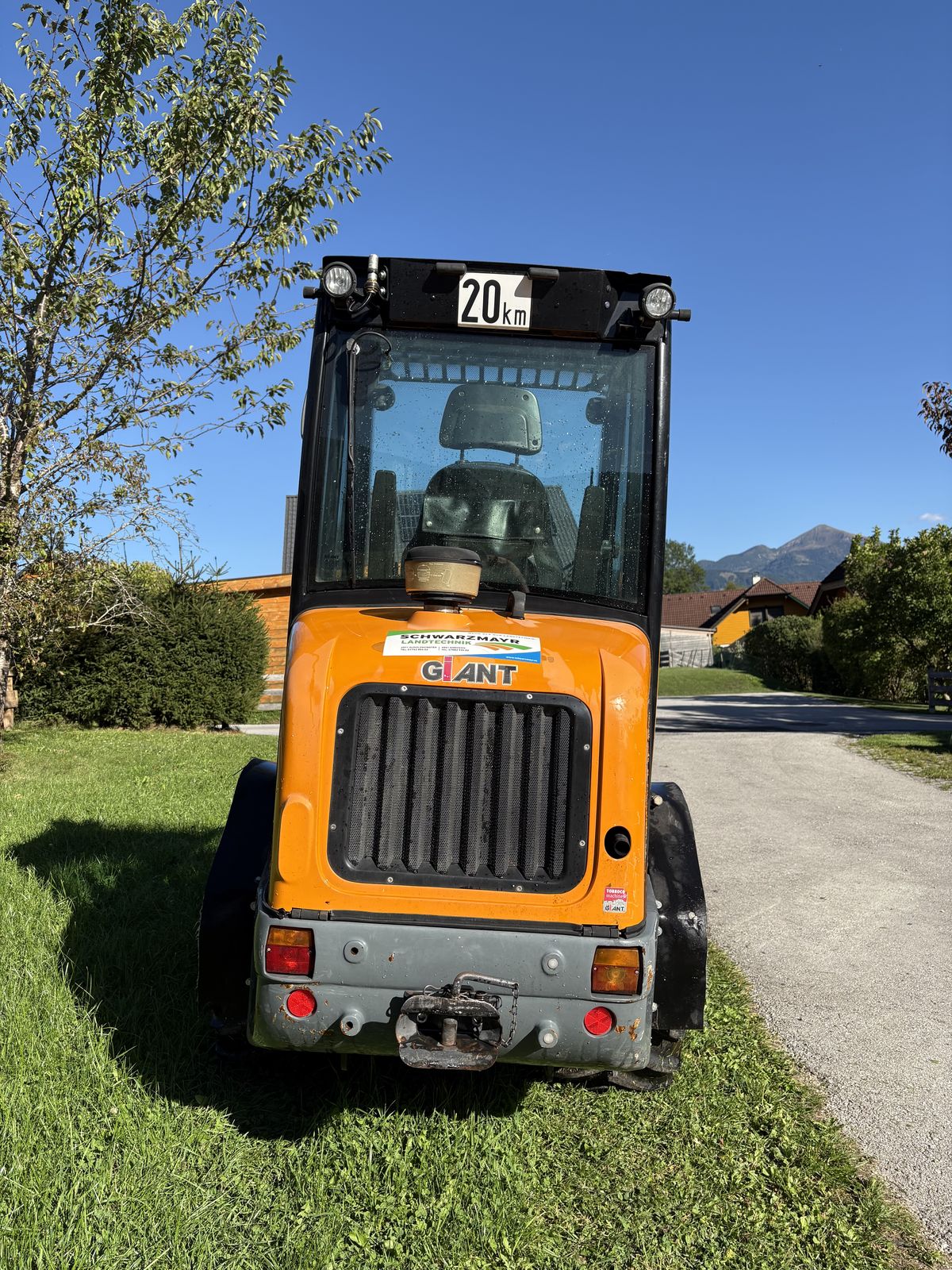 Giant Hoflader 452T X-tra, Privatverkauf  1