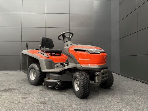 Husqvarna Rasentraktor TC112 mit 95cm Mähdeck 10,8PS 3