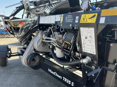 Macdon FD235 10.6m