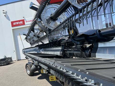 Macdon FD235 10.6m