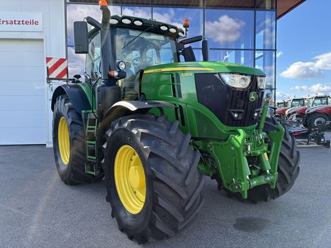 John Deere 6250R