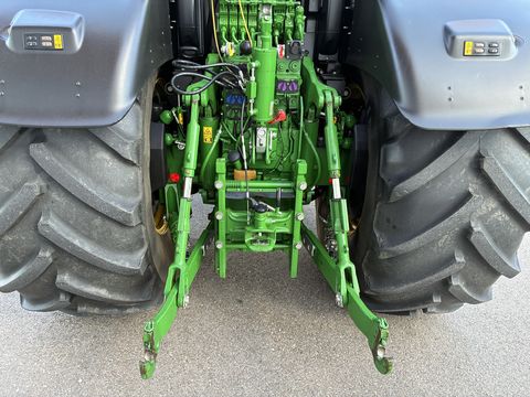 John Deere 6250R