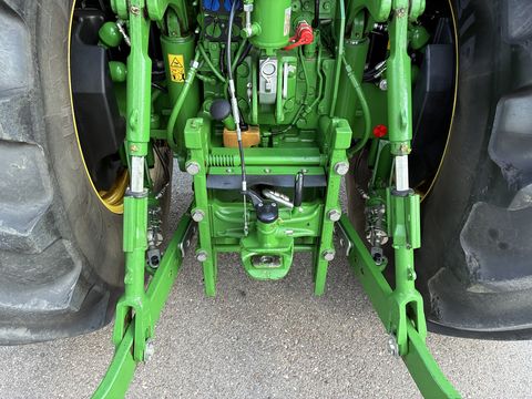 John Deere 6250R