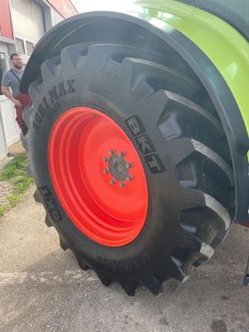 Claas Arion 630 C
