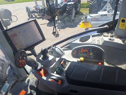 New Holland T7 270