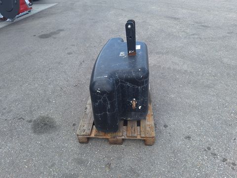 Sonstige 750 kg Gewicht