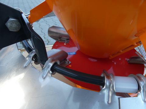 Sonstige Iseki Schleuderstreuer 