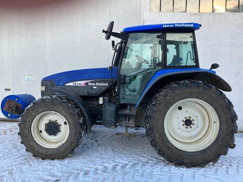 <strong>New Holland TM 120</strong><br />