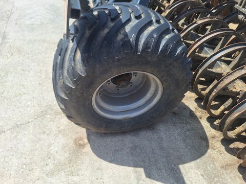 Agroland Titanium Heavy 500 mit Fahrwerk