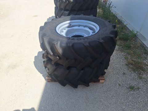 Mitas 480/70R34+380/70R24