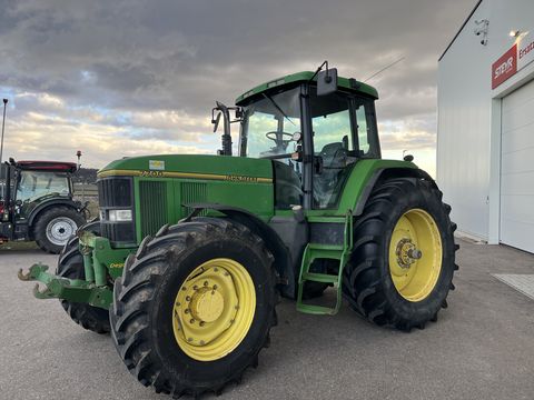 John Deere 7700