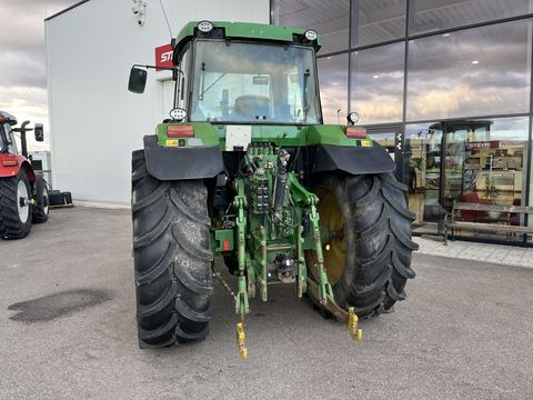 John Deere 7700