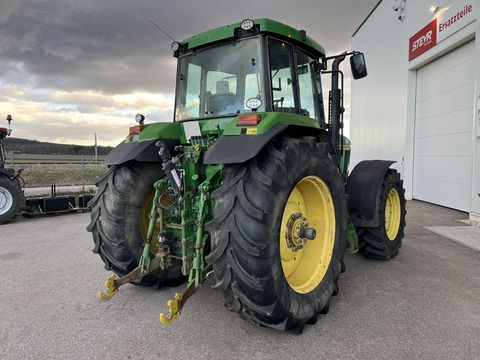 John Deere 7700