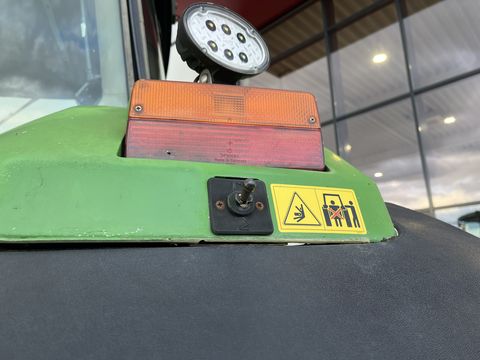 John Deere 7700