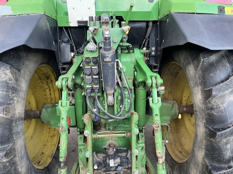 John Deere 7700