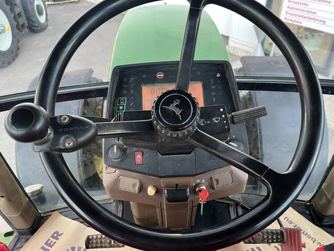 John Deere 7700