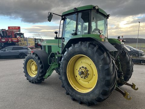 John Deere 7700