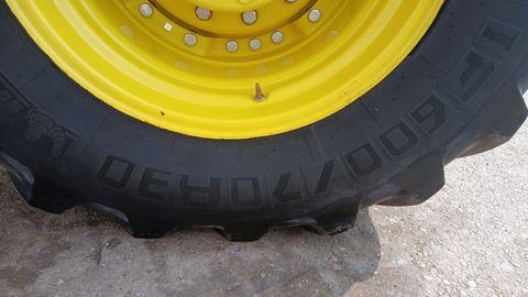 John Deere 7230 R