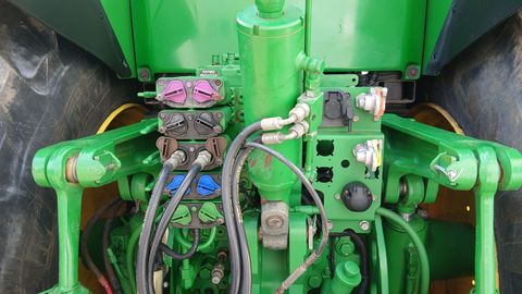 John Deere 7230 R