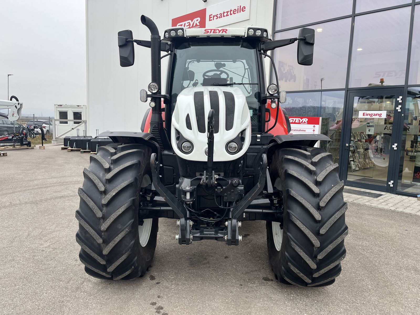 Steyr 6150 Profi CVT (Stage V)  3