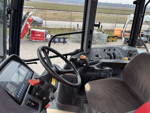 New Holland M 160/8560