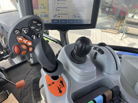 New Holland T 6.150