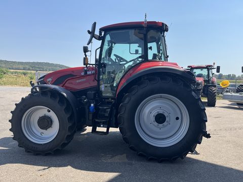 Case IH Farmall 120M