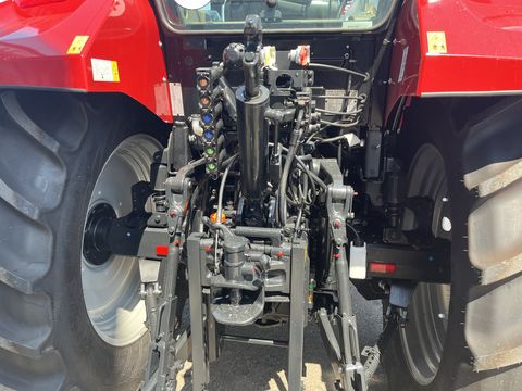 Case IH Farmall 120M