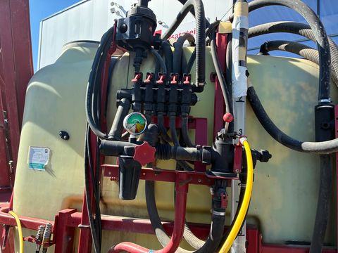 Hardi 800 Liter 12m hydraulisch