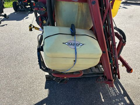 Hardi 800 Liter 12m hydraulisch