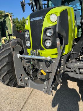 Claas Arion 430