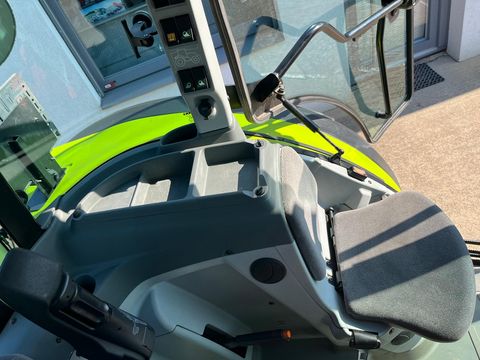 Claas Arion 430