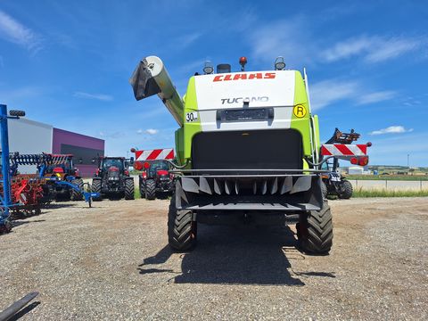 Claas Tucano 450