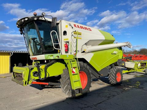 Claas Tucano 450