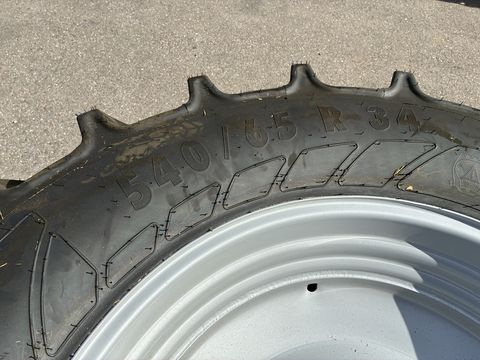 Mitas 540/65R34+440/65R24