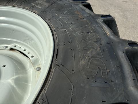 Mitas 480/65R28+ 600/65R38